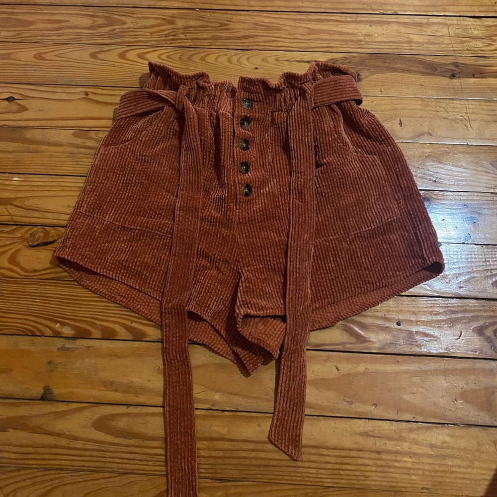 She + Sky Shorts